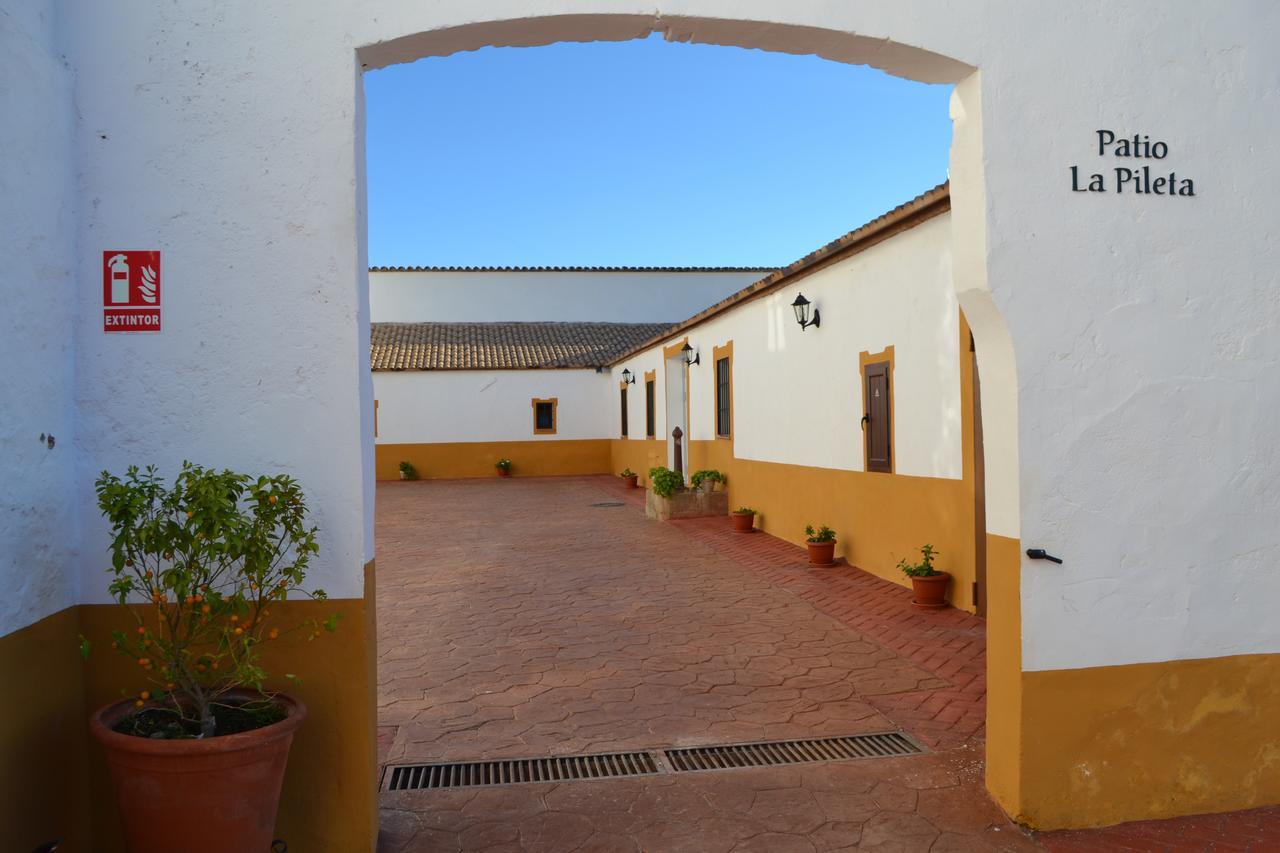 Burguillos Del Cerro Hotel La Giralda מראה חיצוני תמונה