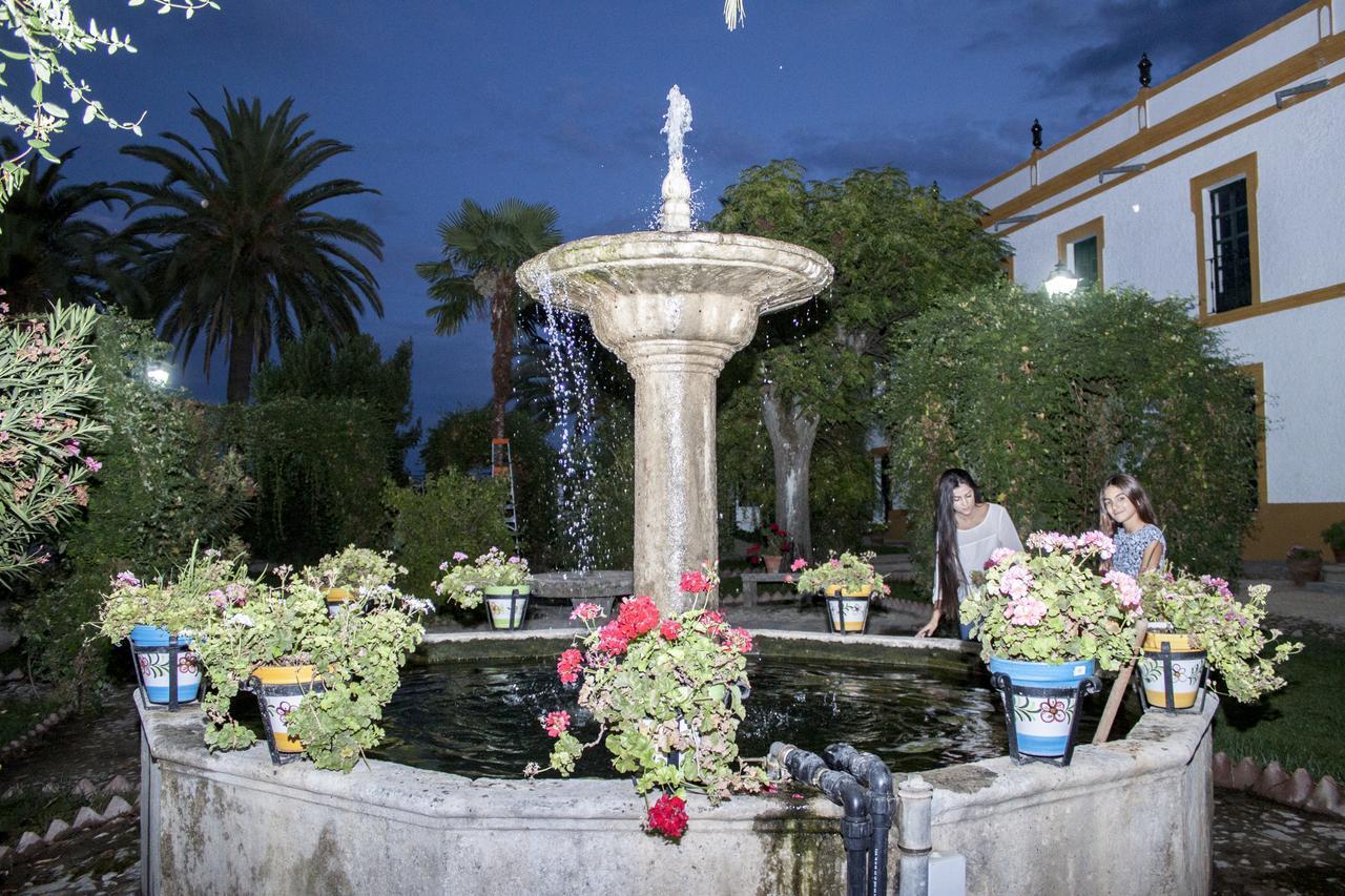 Burguillos Del Cerro Hotel La Giralda מראה חיצוני תמונה