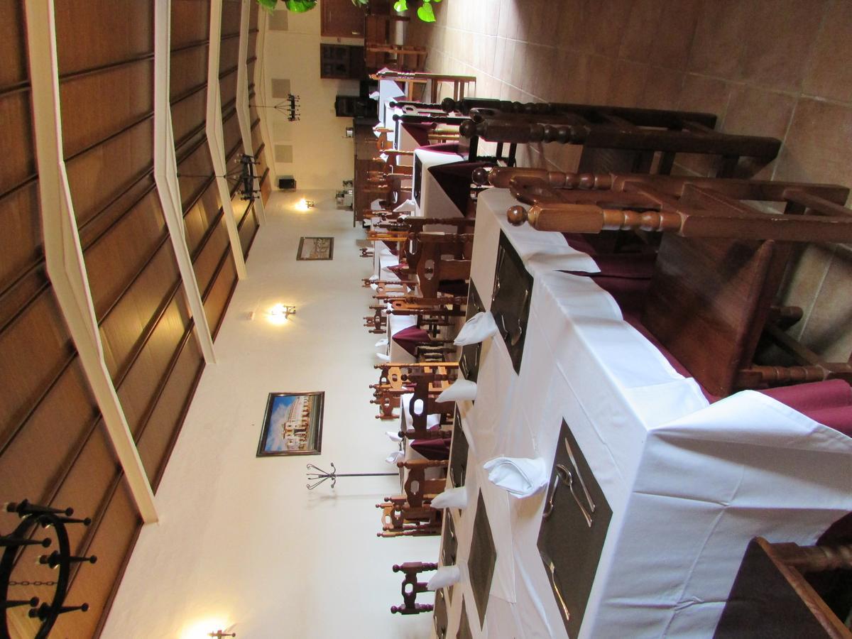 Burguillos Del Cerro Hotel La Giralda מראה חיצוני תמונה