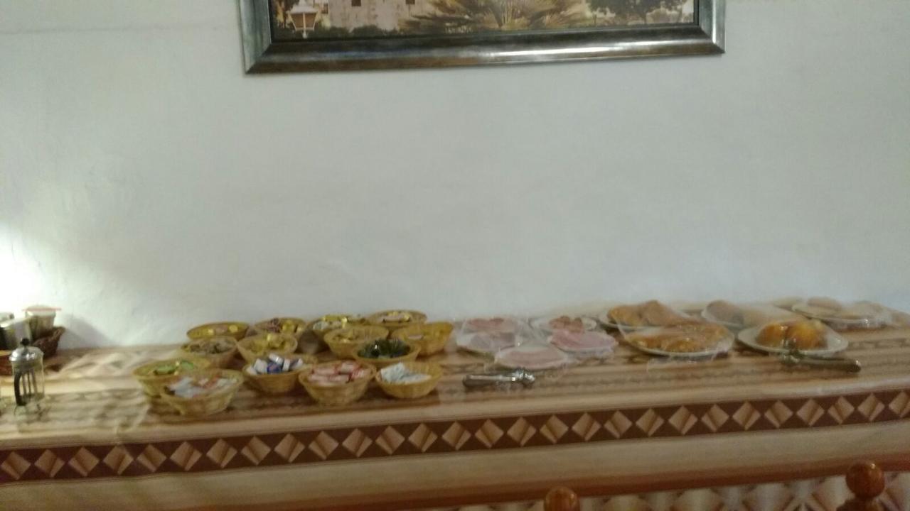 Burguillos Del Cerro Hotel La Giralda מראה חיצוני תמונה